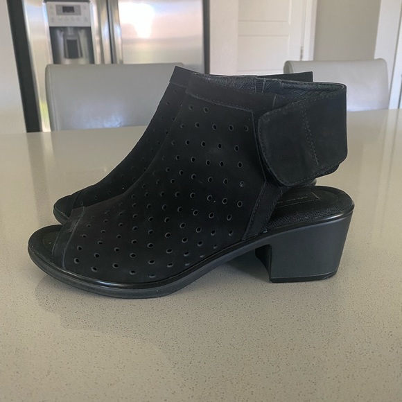 Booties - Picture 2 of 6